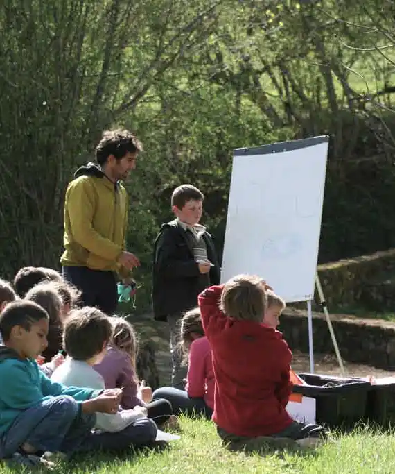 groupe enfants séjours dans le Cantal